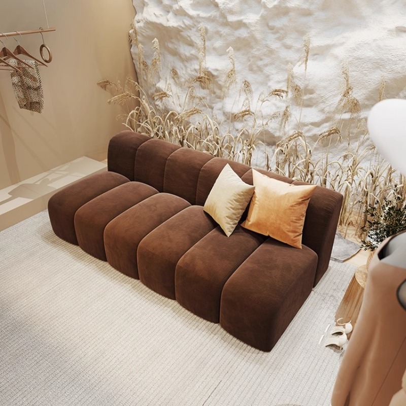 Comfortable Nordic Living Room - Home Cinema Flooring 评论和价格